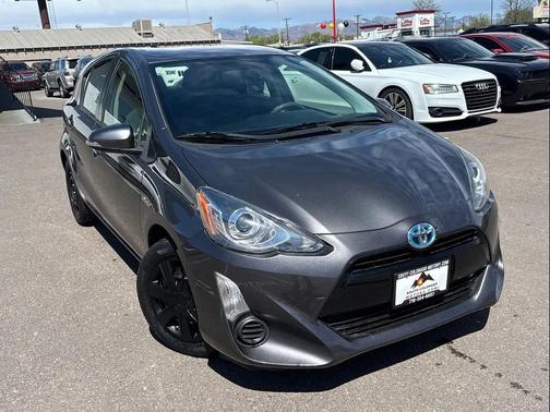 Magnetic Gray Metallic 2015 Toyota Prius c Two