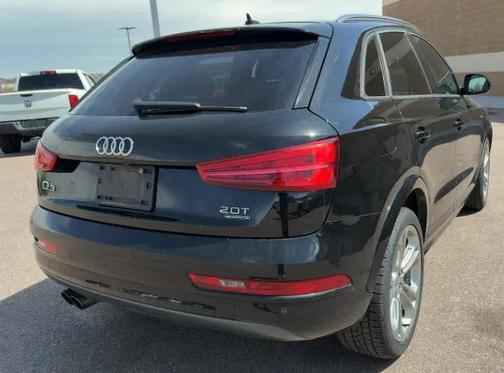 Black 2018 Audi Q3 2.0T Premium