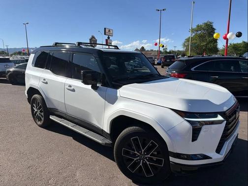 Eminent White Pearl 2025 Lexus GX 550 Premium