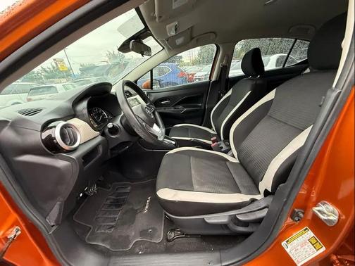 2020 Nissan Versa 1.6 SV