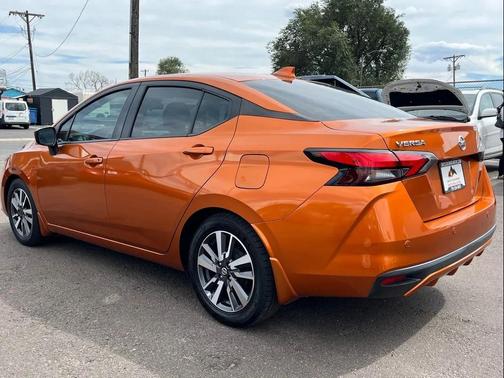 2020 Nissan Versa 1.6 SV