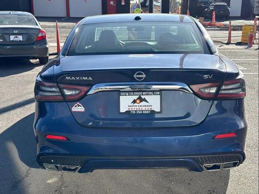 Deep Blue Pearl 2023 Nissan Maxima SV Xtronic CVT