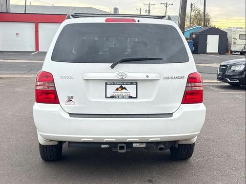 2001 Toyota Highlander Base