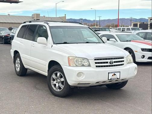 2001 Toyota Highlander Base