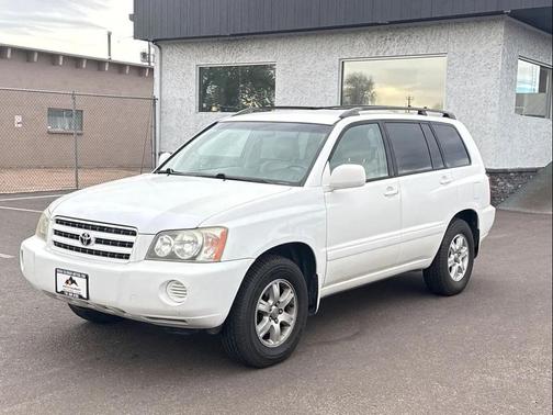 2001 Toyota Highlander Base