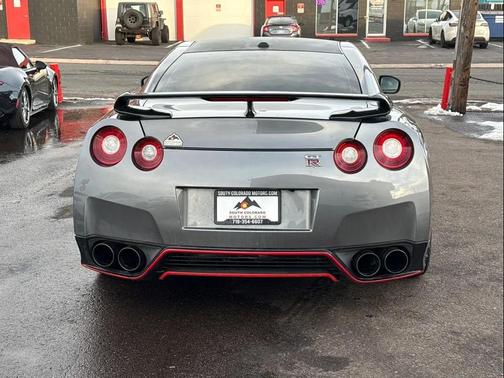 2015 Nissan GT-R Black Edition