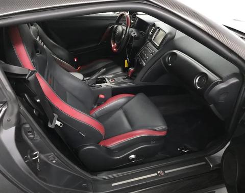 2015 Nissan GT-R Black Edition