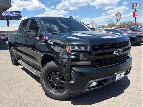 Black 2019 Chevrolet Silverado 1500 RST