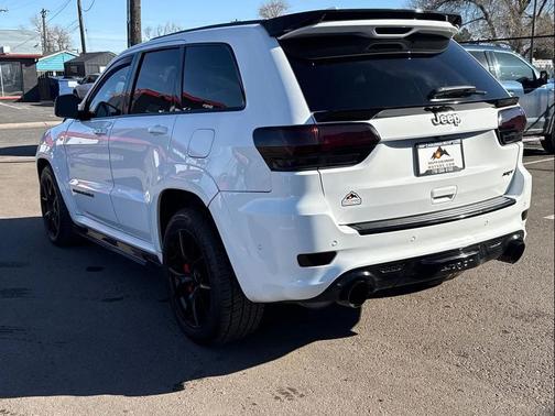 2020 Jeep Grand Cherokee SRT