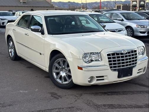 2010 Chrysler 300C Hemi