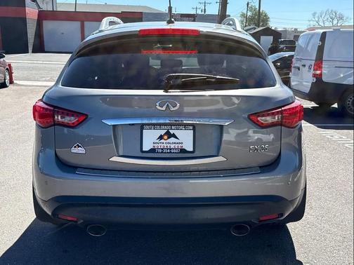 2011 INFINITI FX35 Base