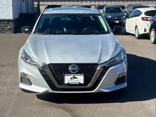 2021 Nissan Altima SR FWD