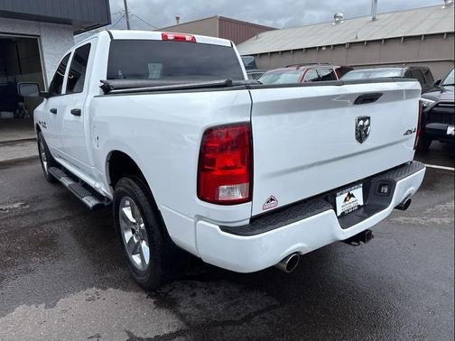 Bright White Clearcoat 2017 RAM 1500 Express