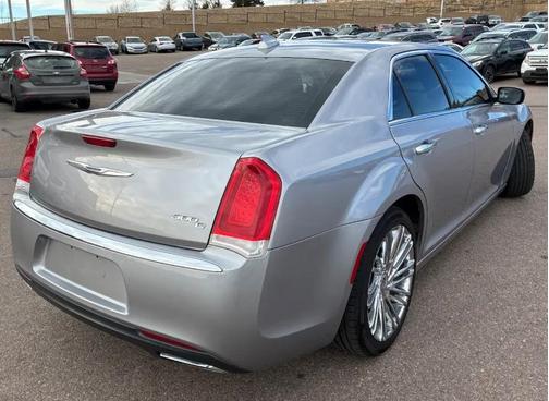 2016 Chrysler 300 S