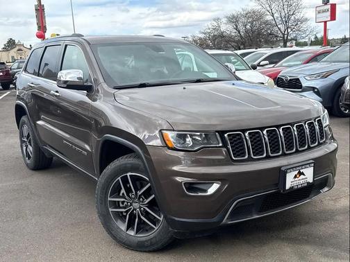 Walnut Brown Metallic Clearcoat 2017 Jeep Grand Cherokee Limited