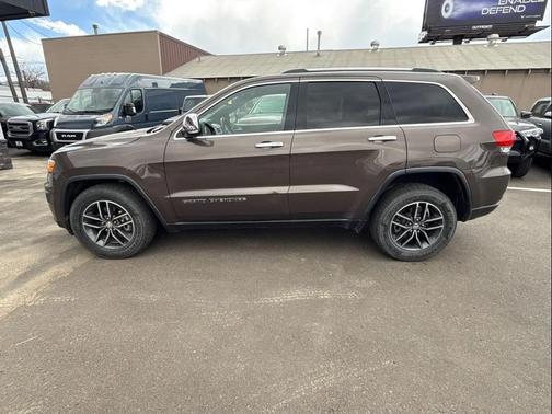 Walnut Brown Metallic Clearcoat 2017 Jeep Grand Cherokee Limited