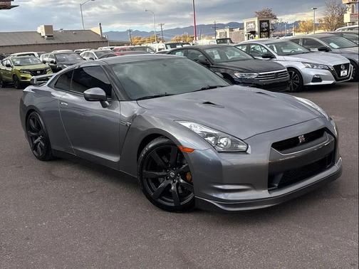 2010 Nissan GT-R Premium