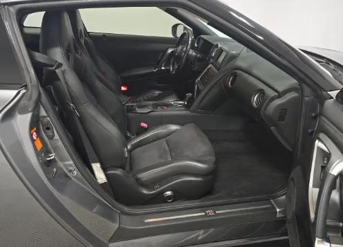 2010 Nissan GT-R Premium