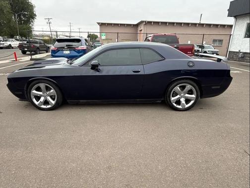 Blackberry Pearlcoat 2012 Dodge Challenger R/T