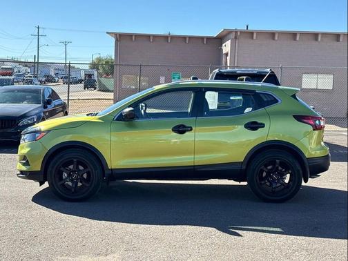 2020 Nissan Rogue Sport SV
