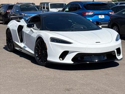 2022 McLaren GT Coupe