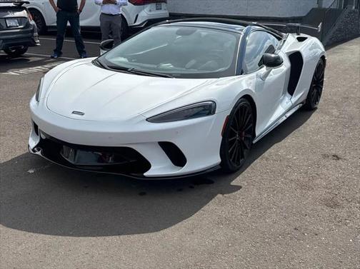 2022 McLaren GT Coupe