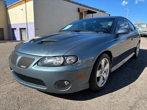 2005 Pontiac GTO Base
