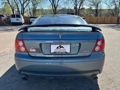 2005 Pontiac GTO Base