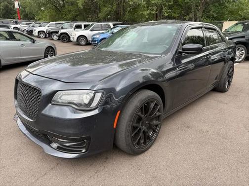 2018 Chrysler 300 S