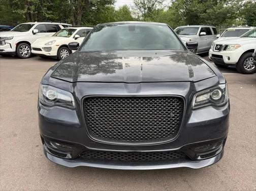 2018 Chrysler 300 S
