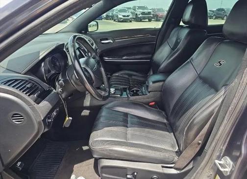 2018 Chrysler 300 S