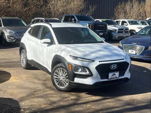 2021 Hyundai KONA SEL