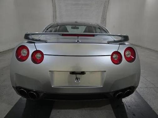 2009 Nissan GT-R Premium