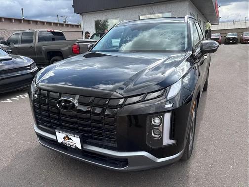 Abyss Black Pearl 2023 Hyundai PALISADE Limited