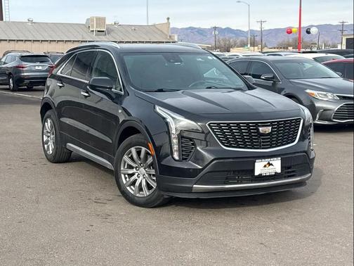 2020 Cadillac XT4 Premium Luxury