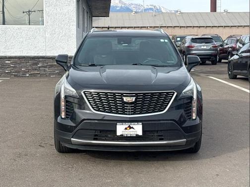 2020 Cadillac XT4 Premium Luxury