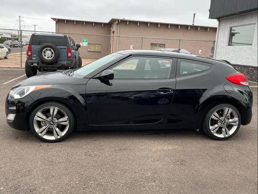 2015 Hyundai Veloster Base