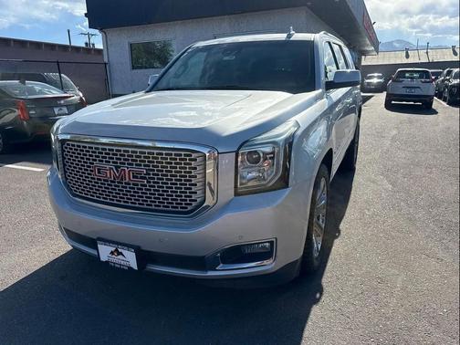 Quicksilver Metallic 2016 GMC Yukon Denali