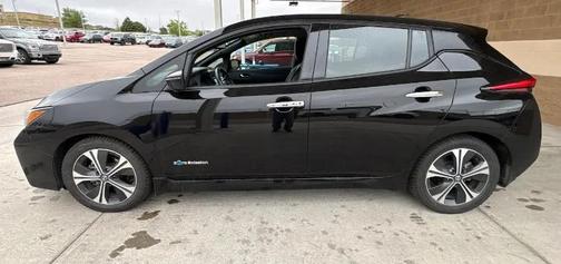 Super Black 2018 Nissan Leaf SL