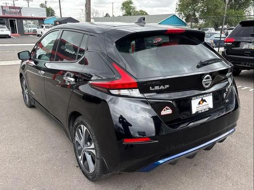 Super Black 2018 Nissan Leaf SL