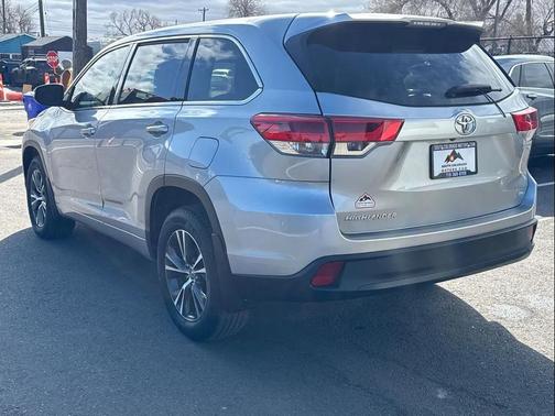 2018 Toyota Highlander LE Plus