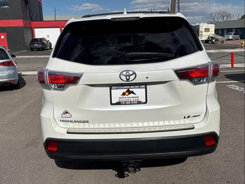 Blizzard Pearl 2015 Toyota Highlander LE
