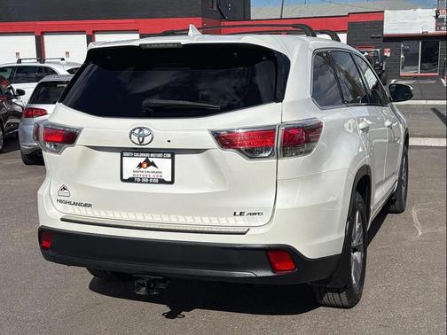 Blizzard Pearl 2015 Toyota Highlander LE