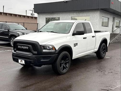 2022 RAM 1500 Classic Warlock Quad Cab 4x4 6'4' Box