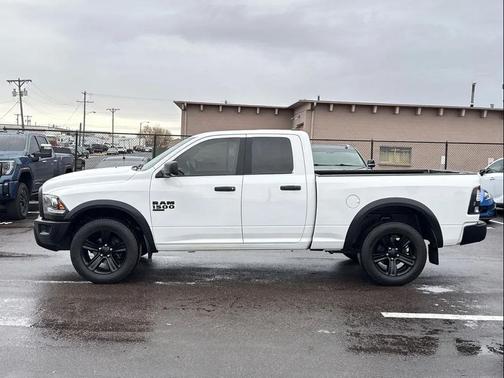 2022 RAM 1500 Classic Warlock Quad Cab 4x4 6'4' Box