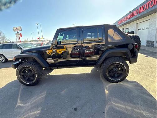 Black Clearcoat 2016 Jeep Wrangler Unlimited Sport