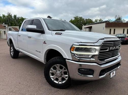 2022 RAM 2500 Laramie Crew Cab 4x4 6'4' Box