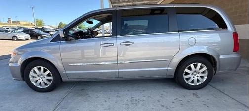 Billet Silver Metallic Clearcoat 2014 Chrysler Town & Country Touring