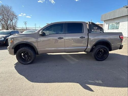 2021 Nissan Titan PRO-4X