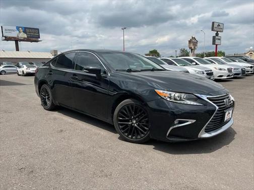 2017 Lexus ES 350 Base